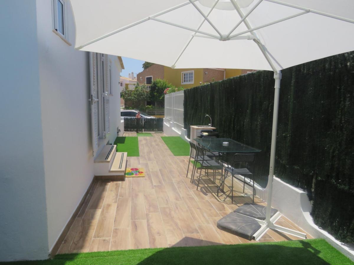 Villa Moradia Geminada V2- Piscina Privada Quarteira Exterior foto